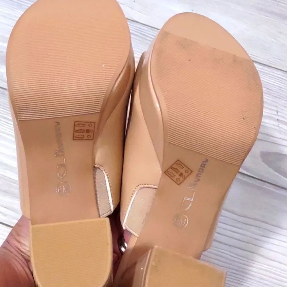 (2-2797)  Chinese Laundry Women's Get on Cloud Sandals Sz 6 - Picture 7 of 9